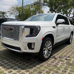 GMC Yukon Denali XL 2023