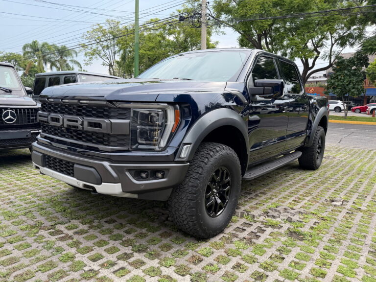Ford Lobo Raptor High 2022