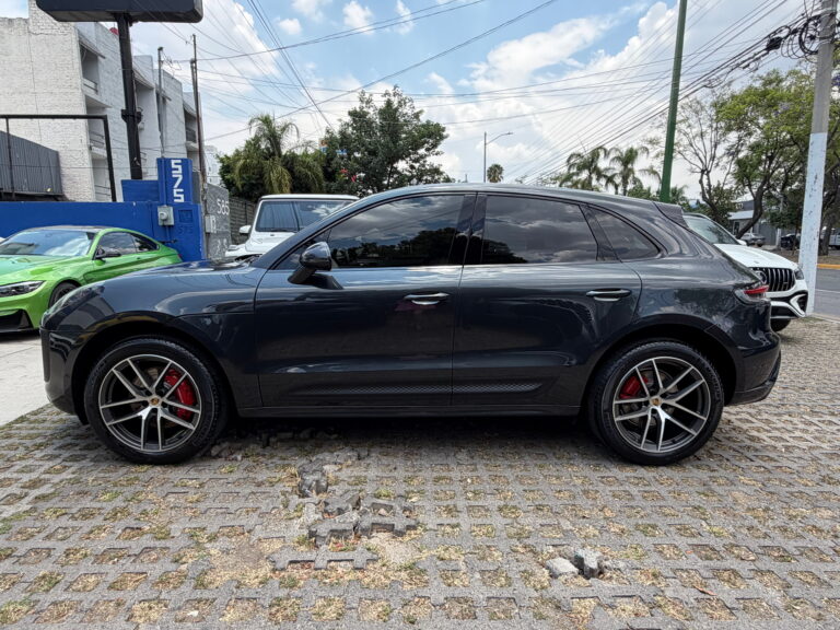 Porsche Macan S 2024