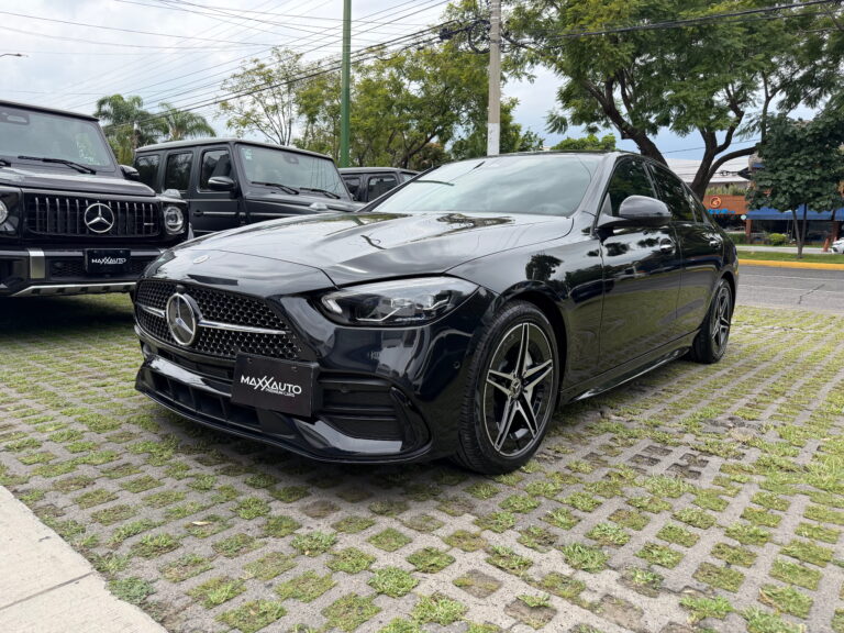 Mercedes-Benz C200 Sport 2024